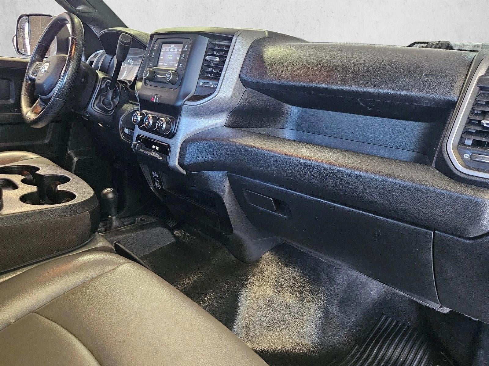 2022 RAM 3500 Tradesman 4x4 Crew Cab 8' Box