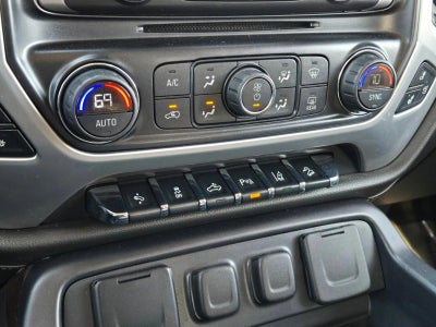 2015 GMC Sierra 1500 Crew Cab Short Box 4-Wheel Drive SLT