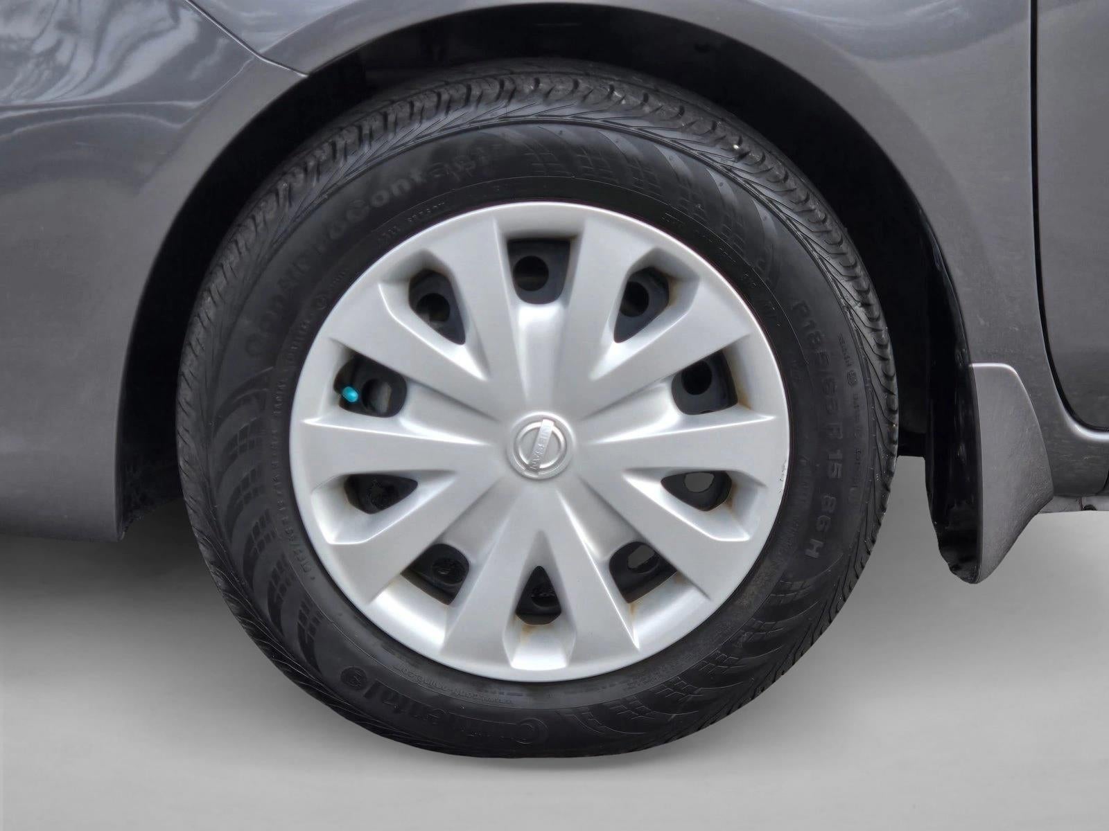 2017 Nissan Versa Sedan SV CVT