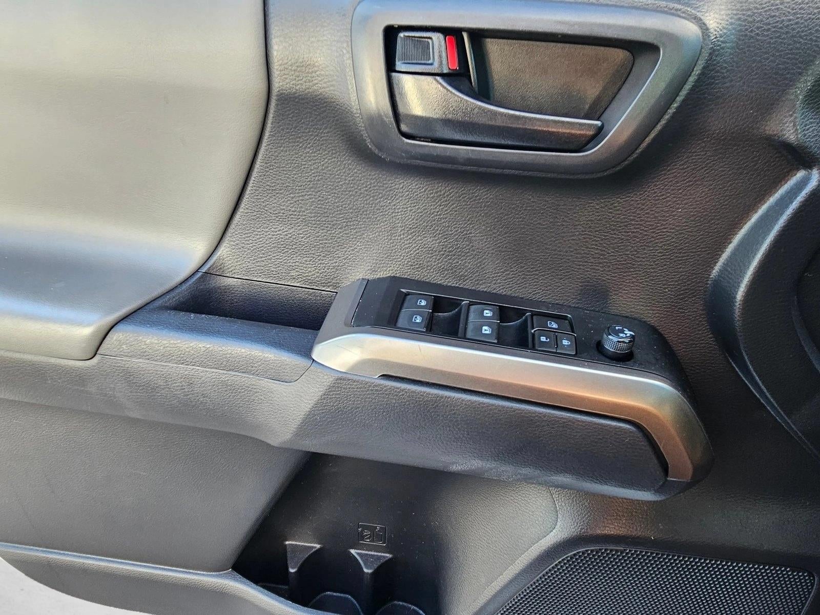2023 Toyota Tacoma 4WD 4WD SR5 Double Cab 5' Bed V6 AT (GS)