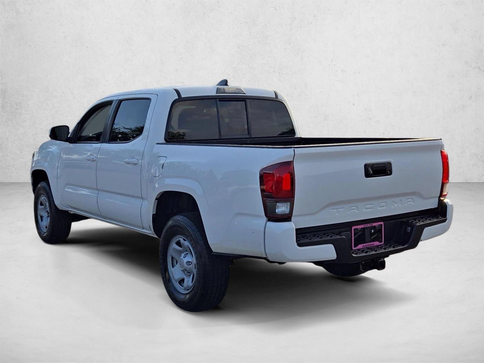2022 Toyota Tacoma 2WD 2WD SR Double Cab 5' Bed I4 AT (GS)