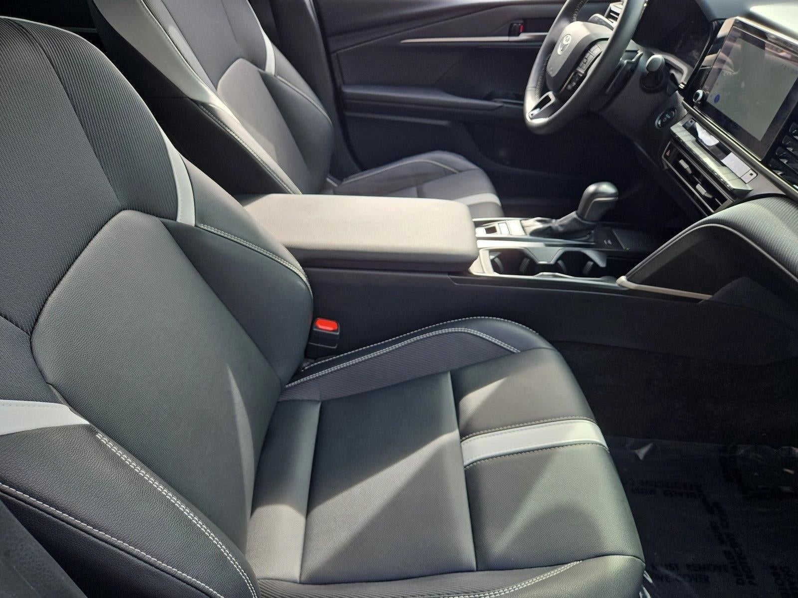 2026 Toyota Camry SE (SE)