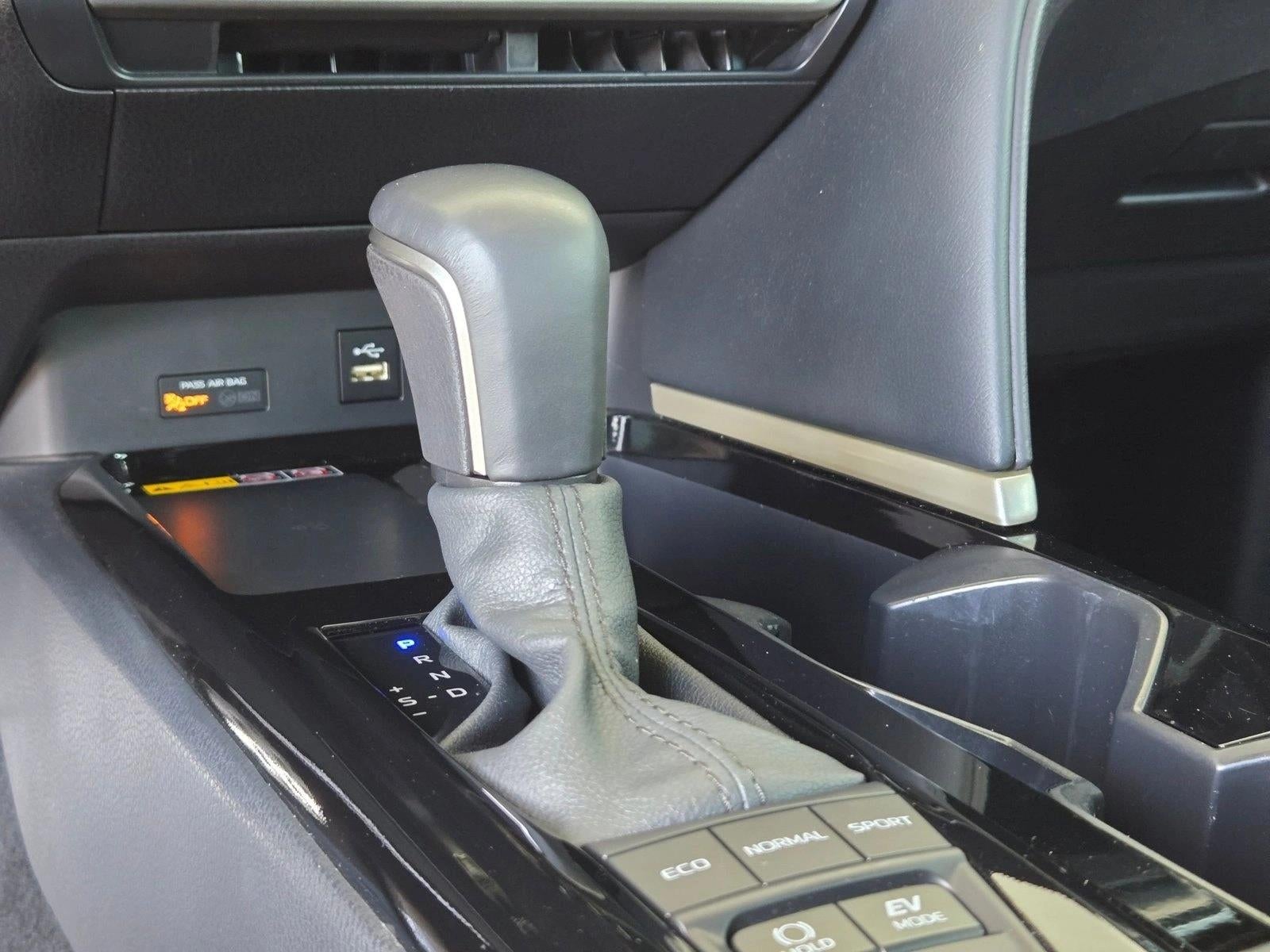 2025 Toyota Camry XSE (Natl)