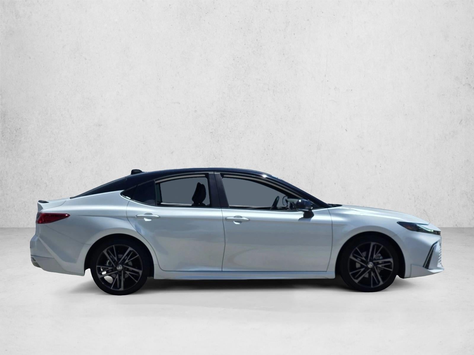 2025 Toyota Camry XSE (Natl)