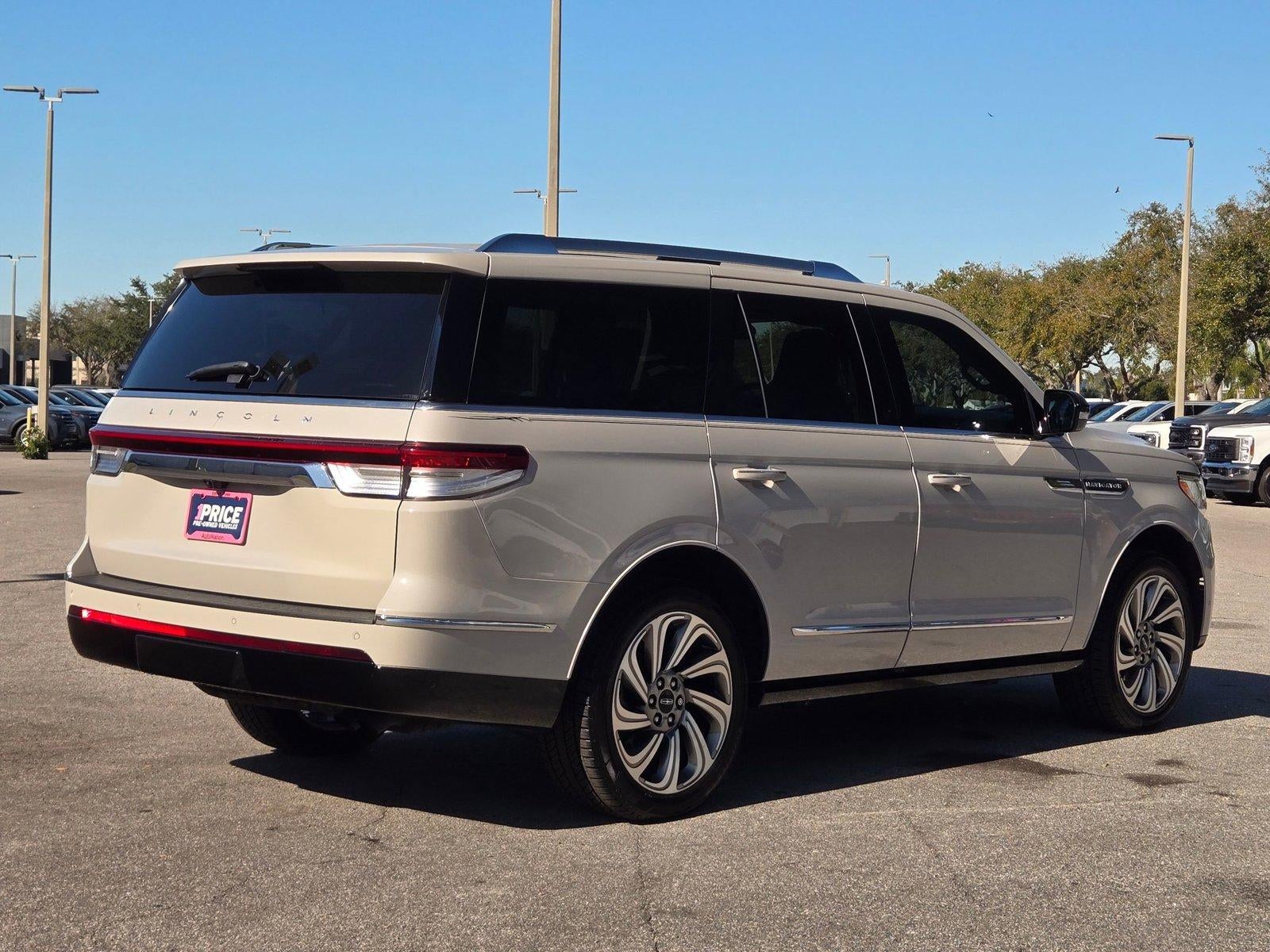 2022 Lincoln Navigator Reserve 4x4