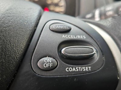 2018 Nissan Pathfinder FWD SV