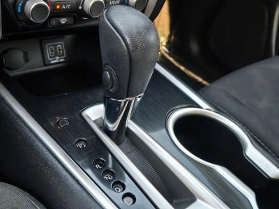 2018 Nissan Pathfinder FWD SV