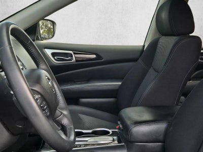 2018 Nissan Pathfinder FWD SV