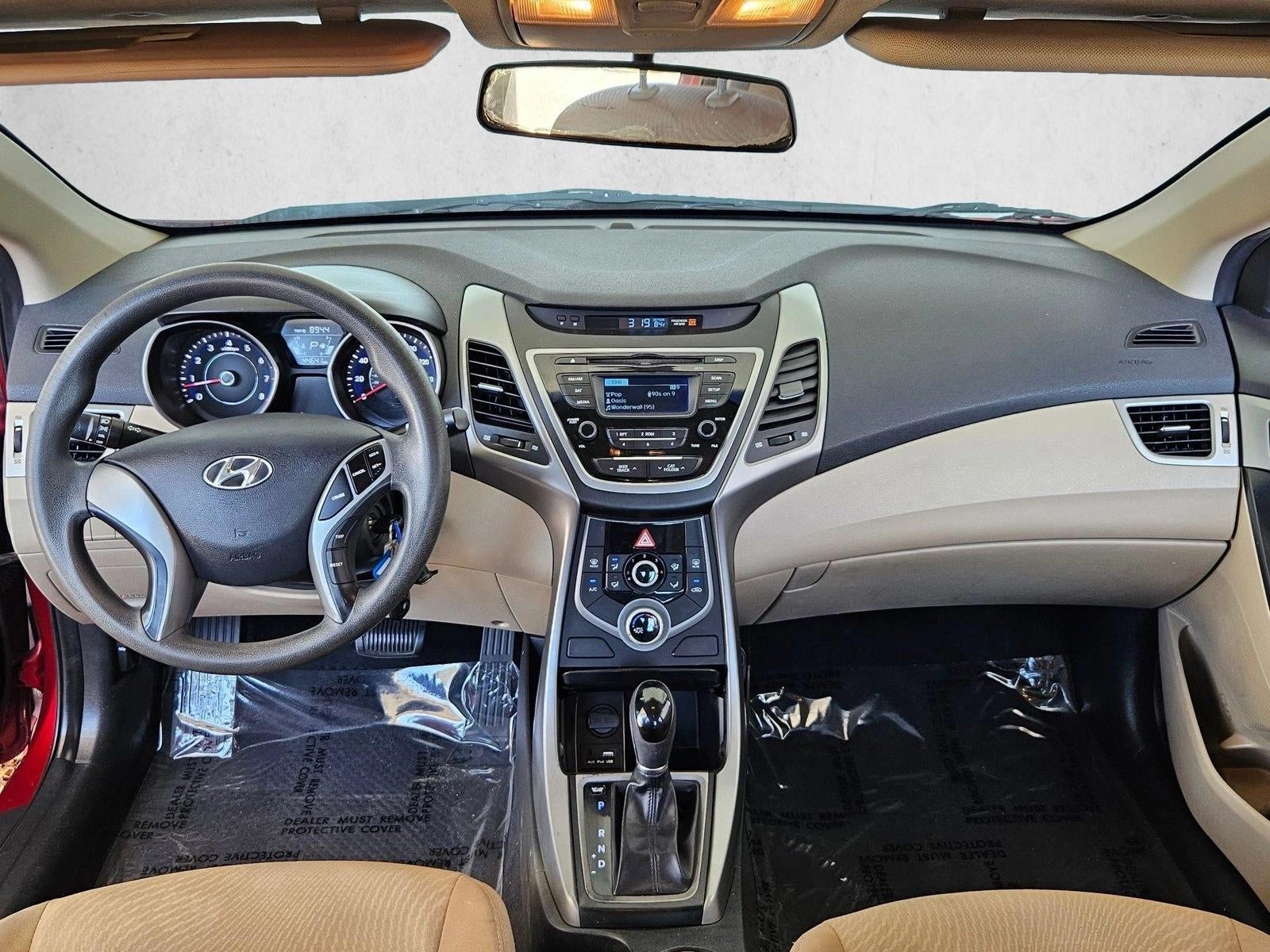 2016 Hyundai ELANTRA 4dr Sdn Auto SE