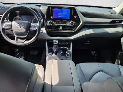2023 Toyota Highlander Hybrid XLE AWD (Natl)