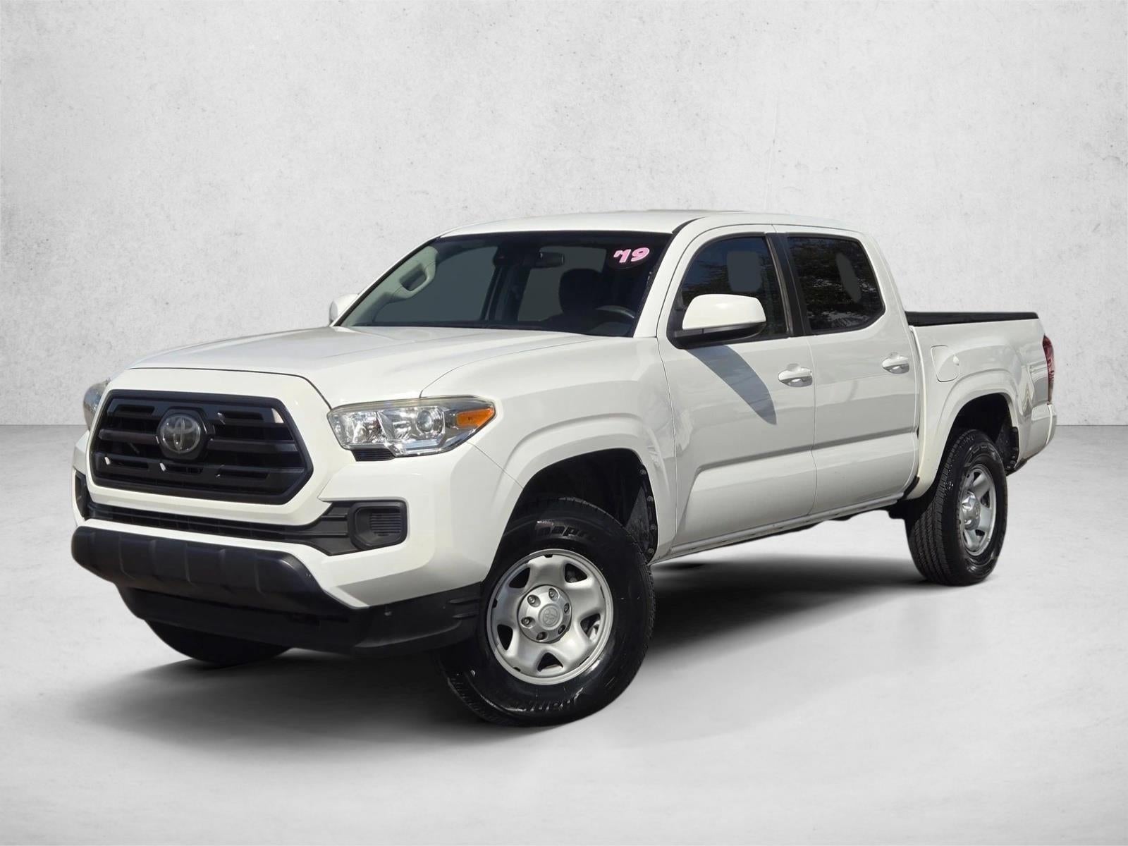 2019 Toyota Tacoma 2WD 2WD SR Double Cab 5' Bed I4 AT (GS)