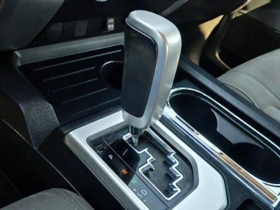 2019 Toyota Tundra 2WD 2WD SR5 CrewMax 5.5' Bed 5.7L (SE)