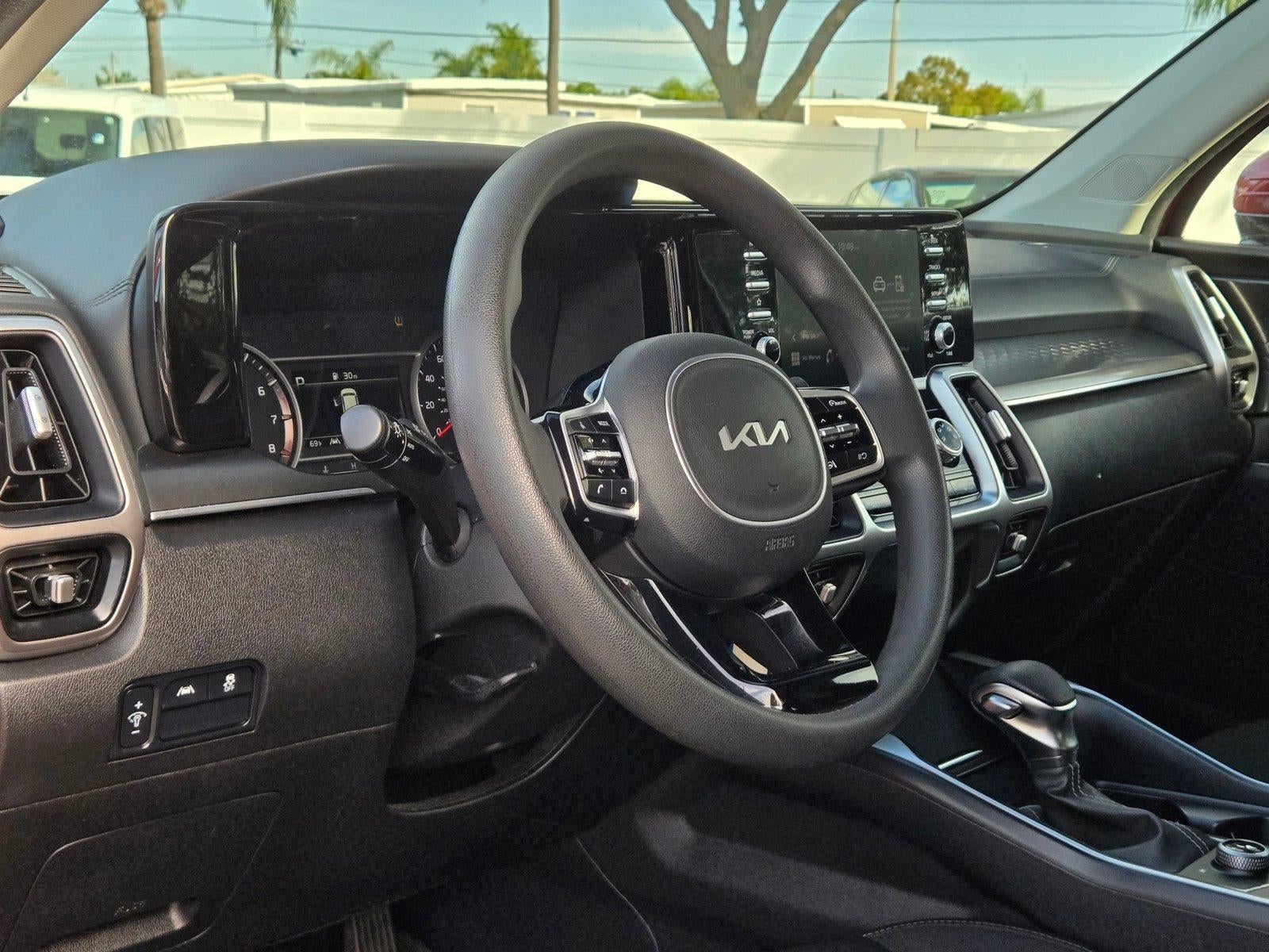 2023 Kia Sorento LX AWD