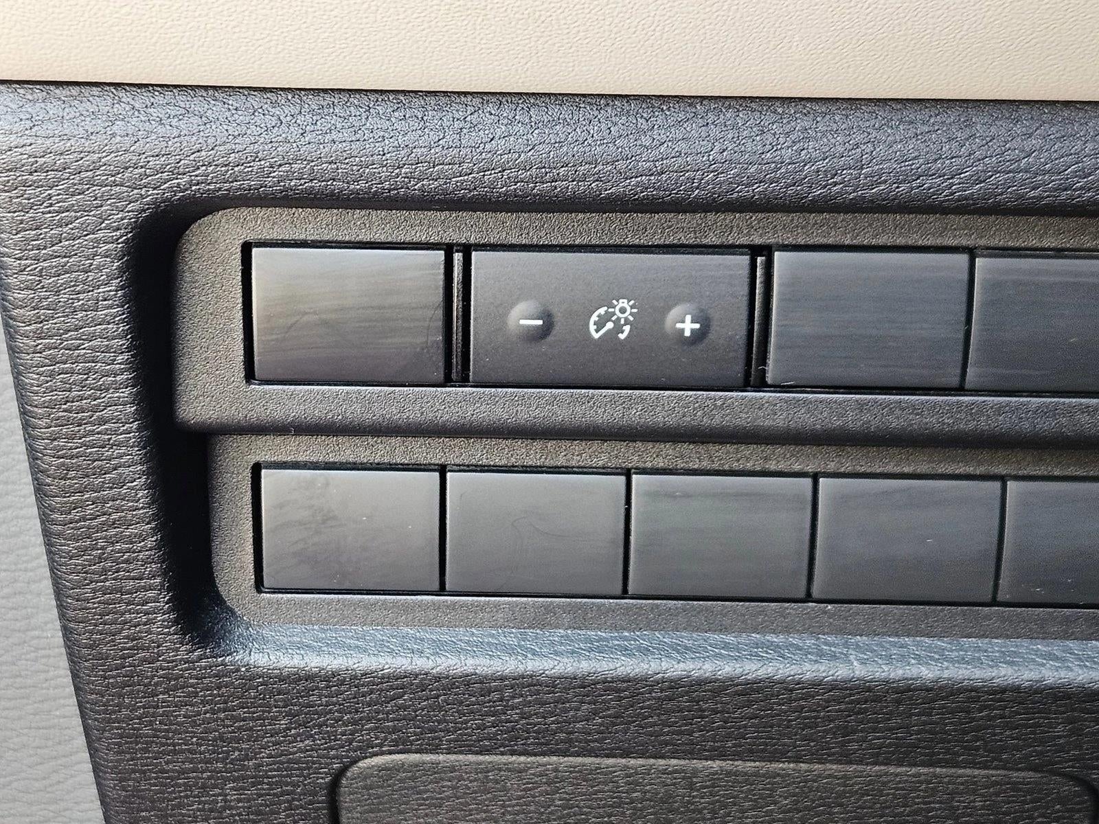 2022 Mitsubishi Outlander SEL FWD