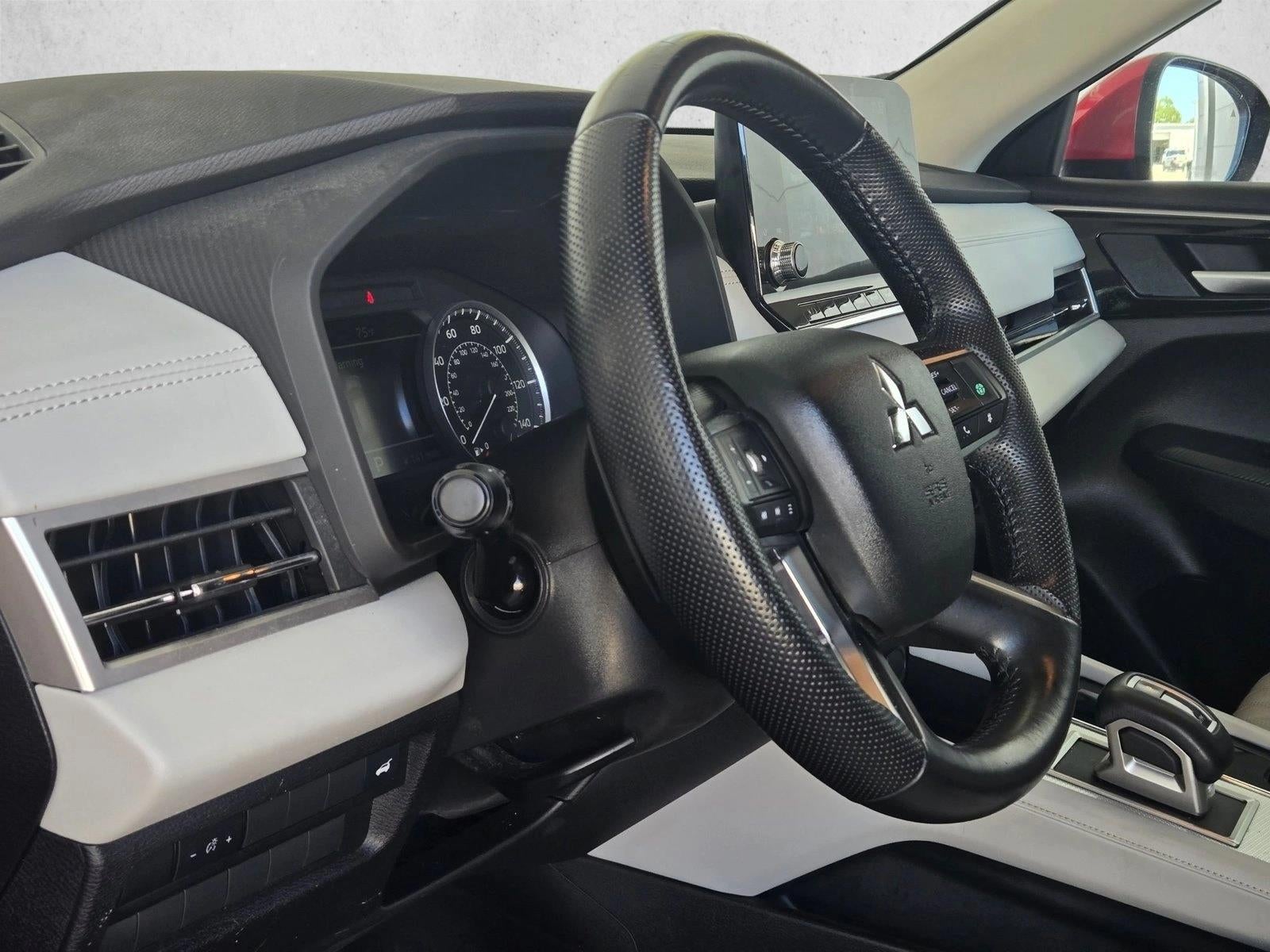 2022 Mitsubishi Outlander SEL FWD