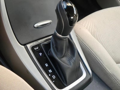 2016 Hyundai ELANTRA 4dr Sdn Auto SE