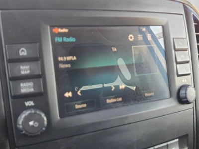 2021 Mercedes-Benz Metris Passenger Van Standard Roof 126" Wheelbase