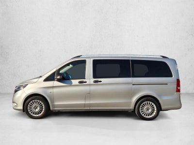 2021 Mercedes-Benz Metris Passenger Van Standard Roof 126" Wheelbase