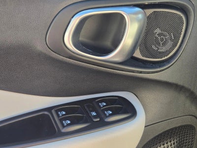 2018 FIAT 500L Trekking Hatch