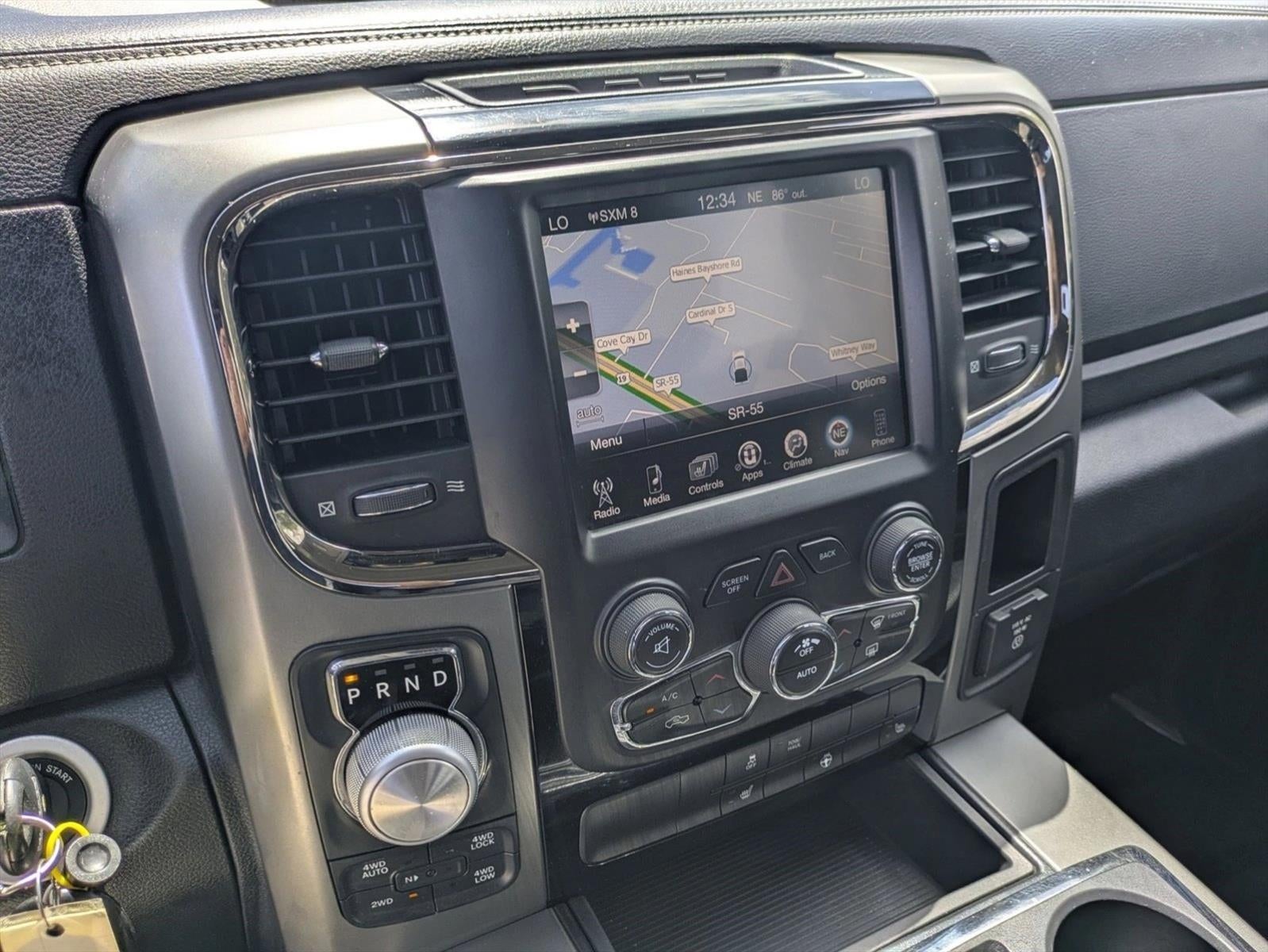 2014 RAM 1500 4WD Crew Cab 5.7 Ft Box Sport