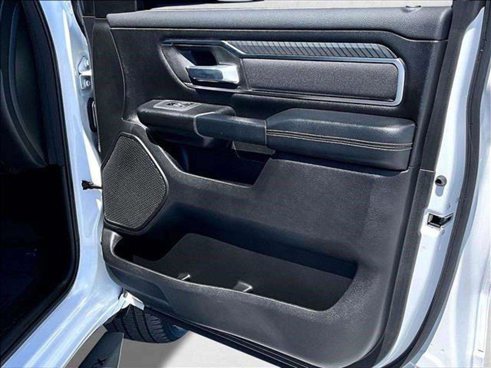 2025 RAM 1500 Big Horn 4x4 Crew Cab 5'7" Box