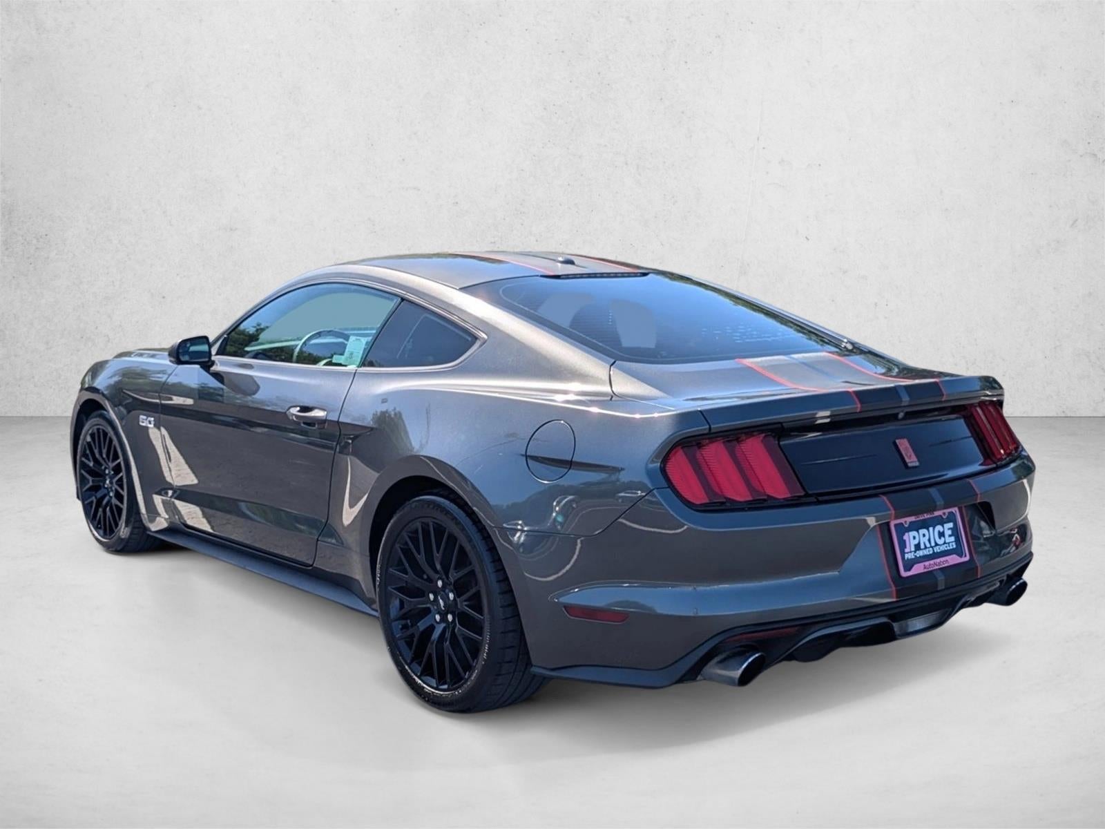 2017 Ford Mustang GT Premium Fastback
