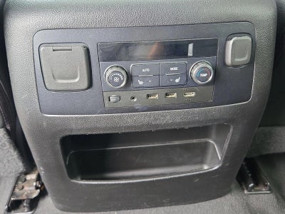 2020 GMC Yukon XL 2WD 4dr SLT