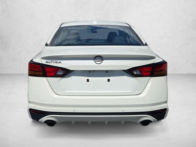 2025 Nissan Altima SV FWD