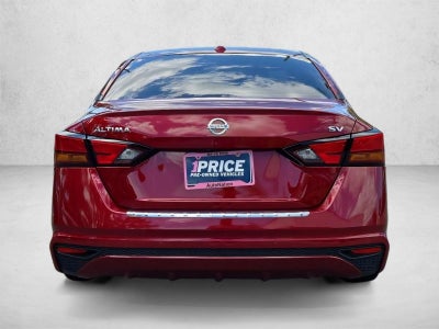 2022 Nissan Altima 2.5 SV Sedan