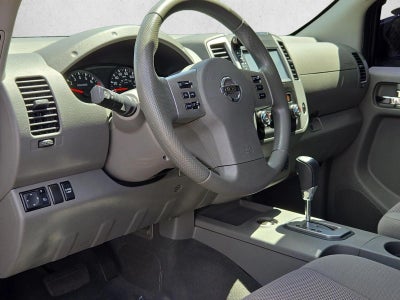 2020 Nissan Frontier Crew Cab 4x2 SV Auto