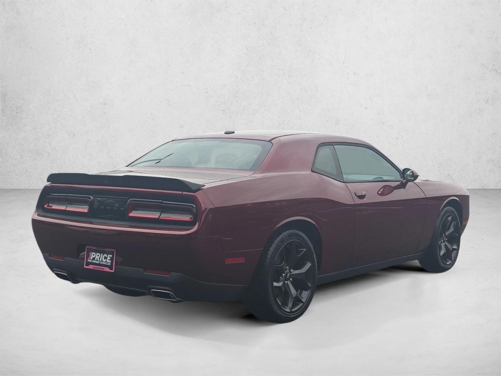 2020 Dodge Challenger SXT RWD