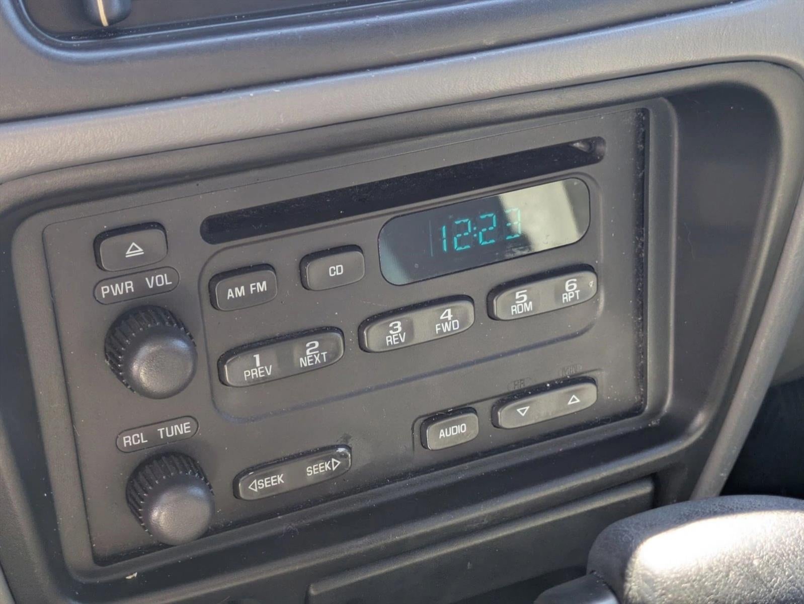 2004 Chevrolet Tracker LT