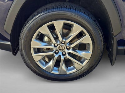 2025 Toyota RAV4 XLE Premium FWD (Natl)