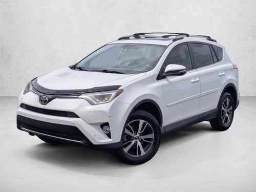 2017 Toyota RAV4 XLE FWD (GS)