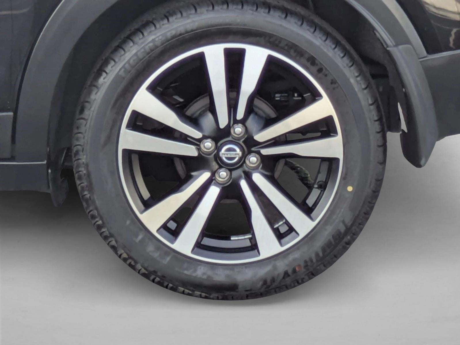 2020 Nissan Kicks SV FWD