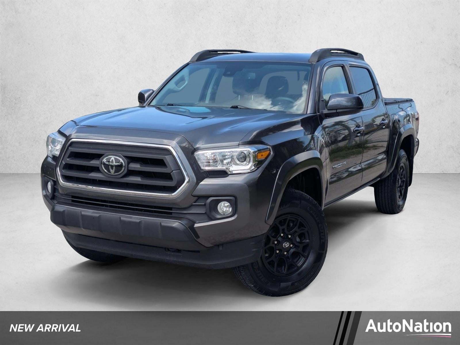 2022 Toyota Tacoma 4WD 4WD SR5 Double Cab 5' Bed V6 AT (Natl)