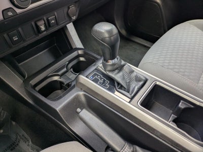 2022 Toyota Tacoma 4WD 4WD SR5 Double Cab 5' Bed V6 AT (Natl)