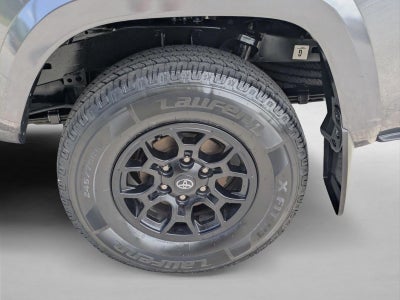 2022 Toyota Tacoma 4WD 4WD SR5 Double Cab 5' Bed V6 AT (Natl)