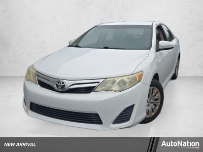 2014 Toyota Camry 4dr Sdn I4 Auto LE (Natl) *Ltd Avail*