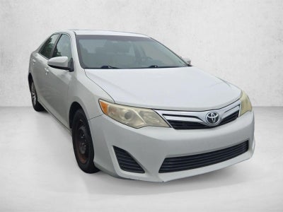 2014 Toyota Camry 4dr Sdn I4 Auto LE (Natl) *Ltd Avail*