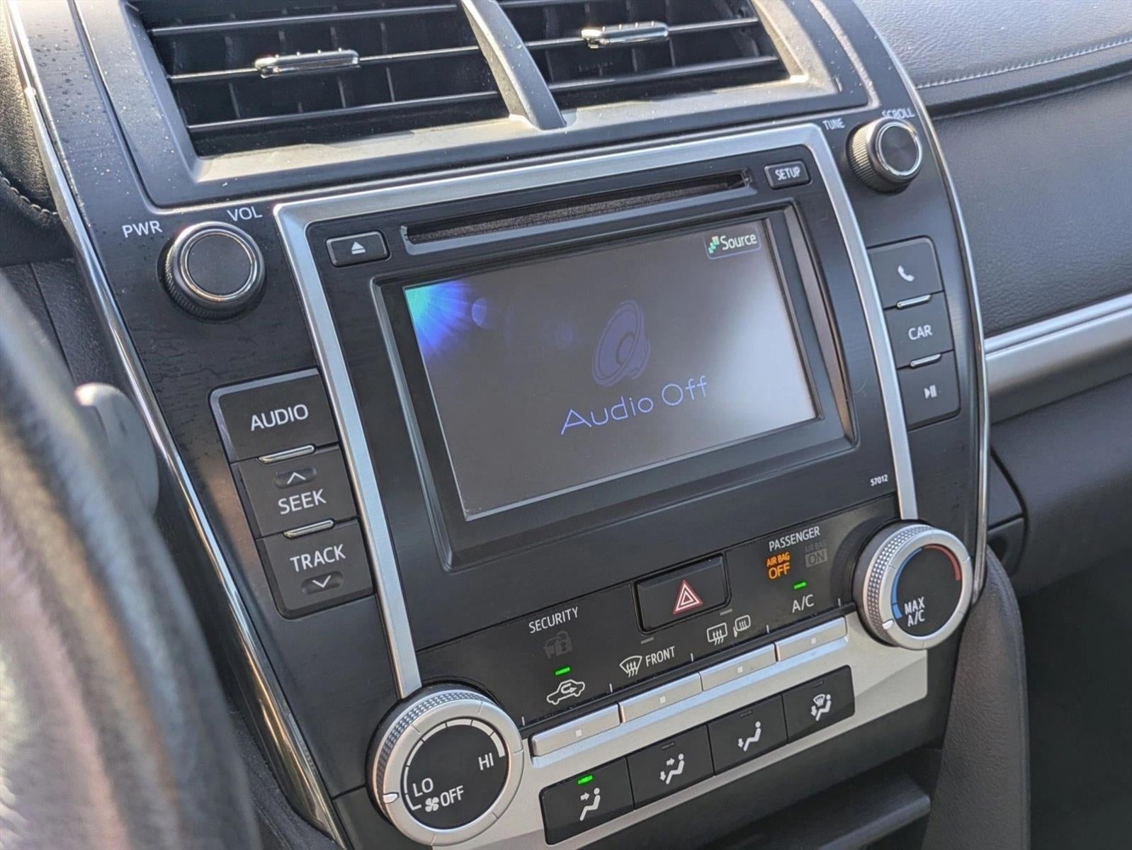 2012 Toyota Camry 4dr Sdn I4 Auto SE (Natl)