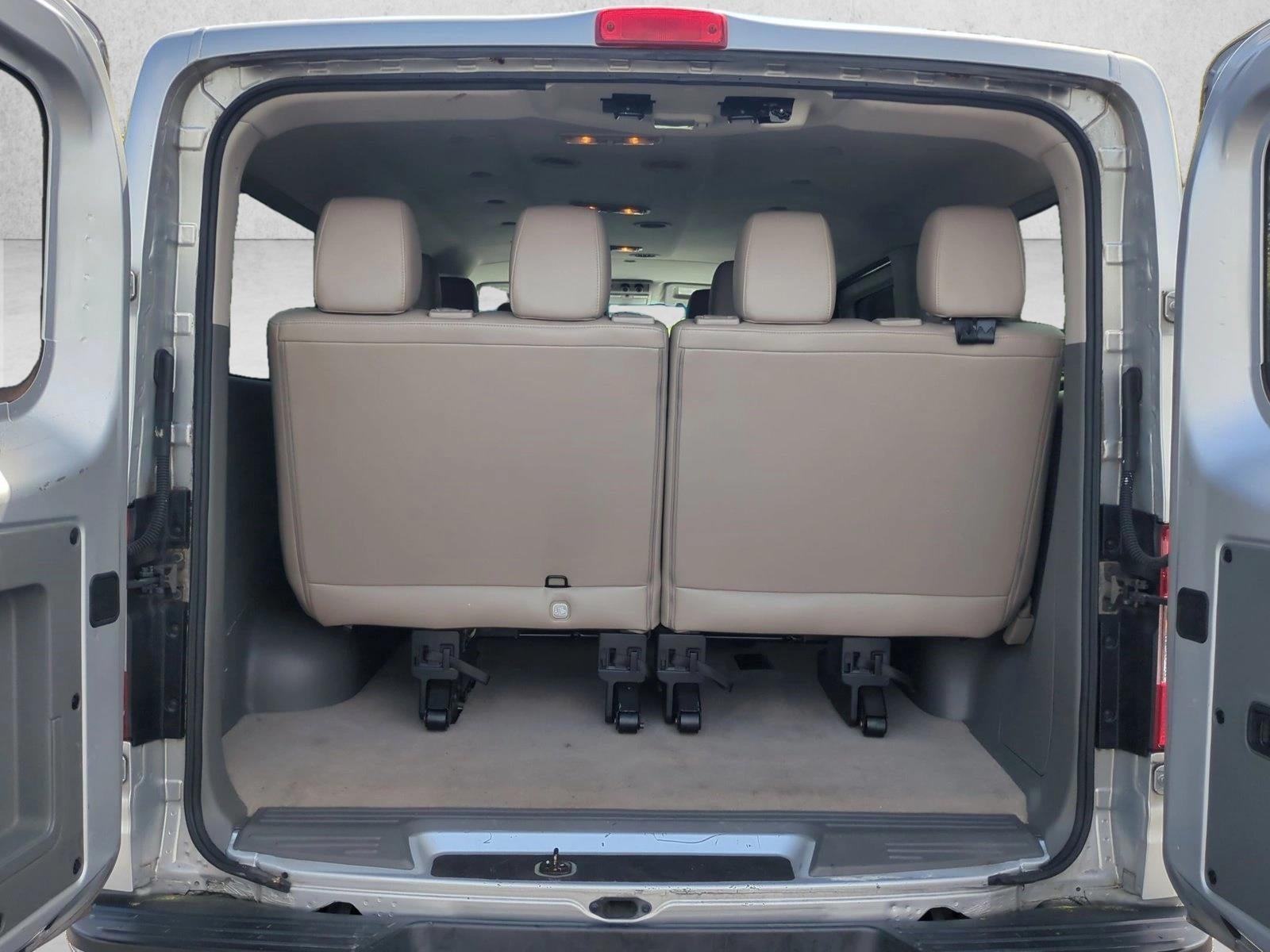 2016 Nissan NVP V8 SL