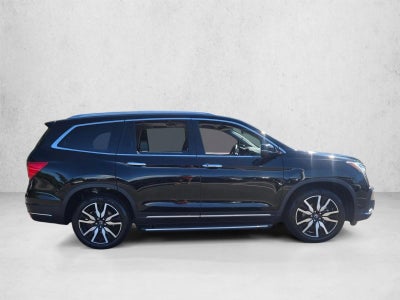 2020 Honda Pilot Touring 8-Passenger AWD