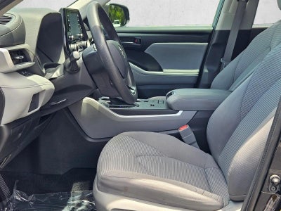 2021 Toyota Highlander L FWD (Natl)