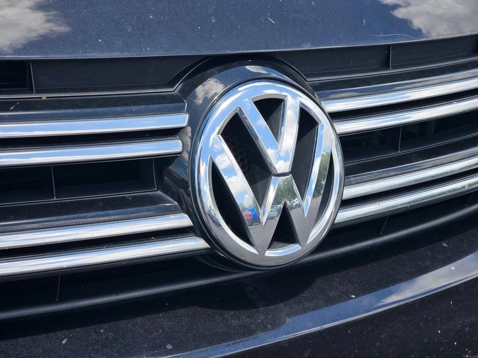 2017 Volkswagen Tiguan 2.0T Wolfsburg Edition FWD