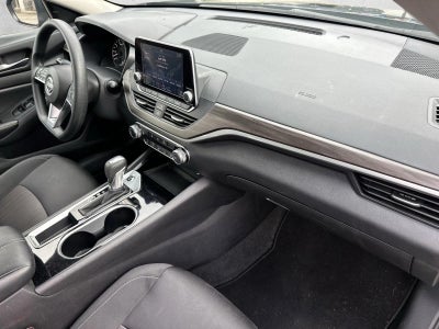 2024 Nissan Altima 2.5 SV Sedan