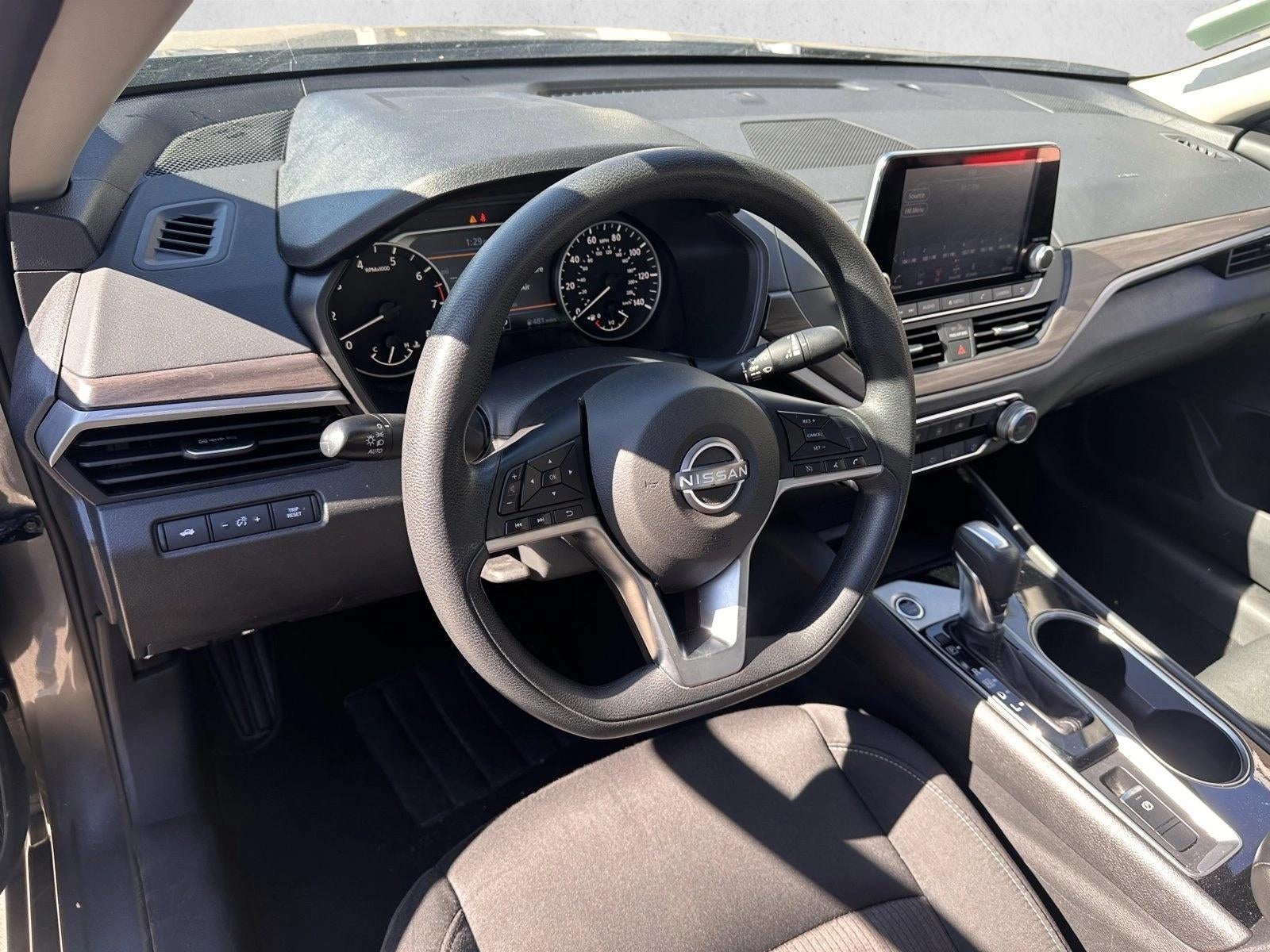 2024 Nissan Altima 2.5 SV AWD Sedan