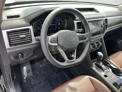 2022 Volkswagen Atlas 3.6L V6 SE w/Technology FWD