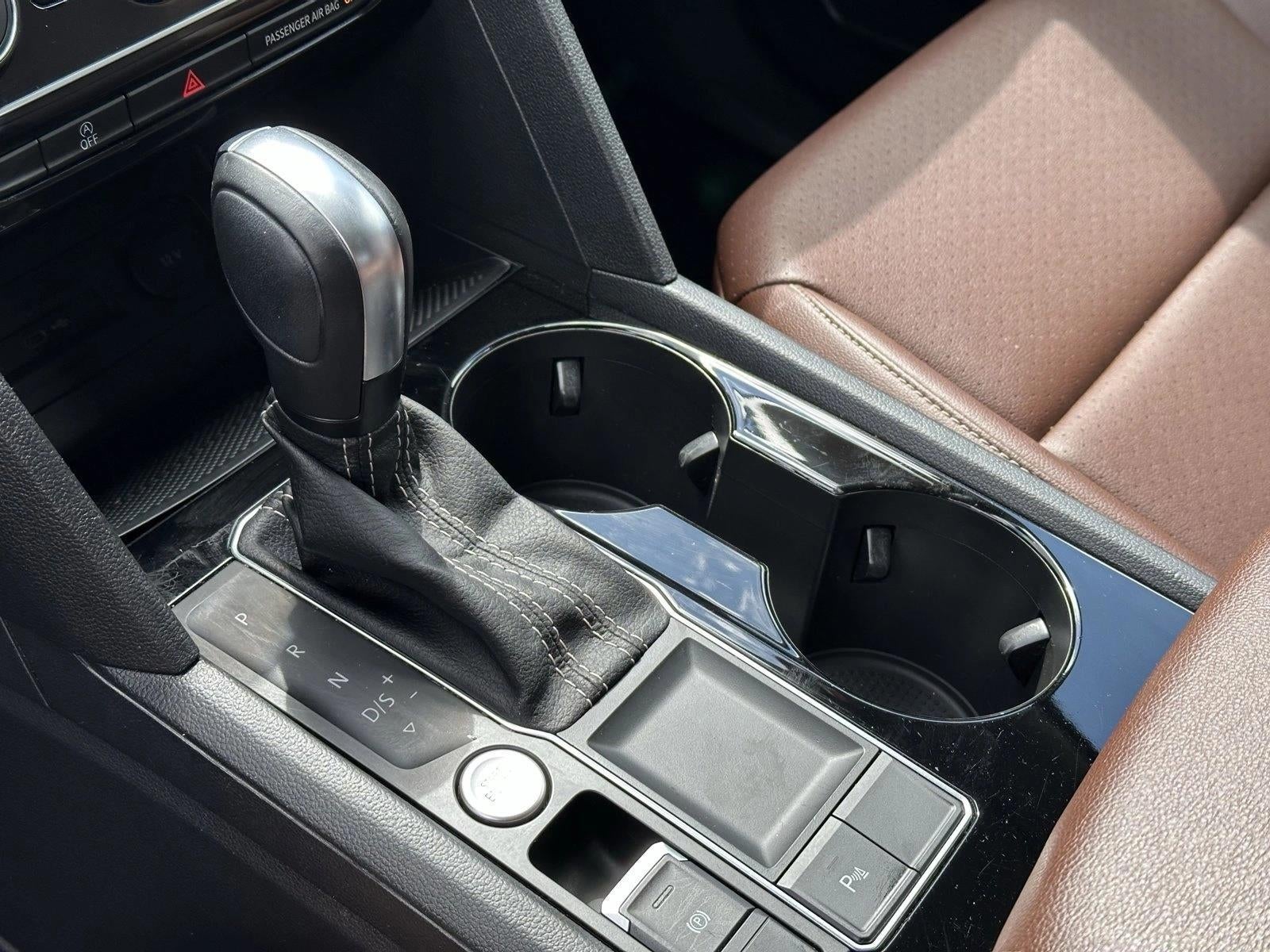 2022 Volkswagen Atlas 3.6L V6 SE w/Technology FWD