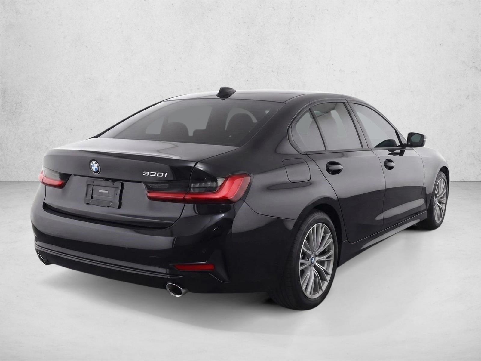 2023 BMW 330i Sedan